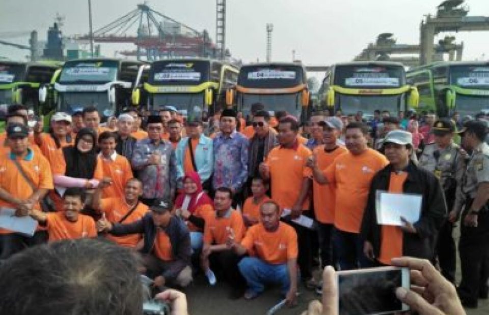 PT. JICT Berangkatkan 2300 Pemudik Gratis, Santunan Kaum Dhuafa’ dan Bantuan Sarana Ibadah