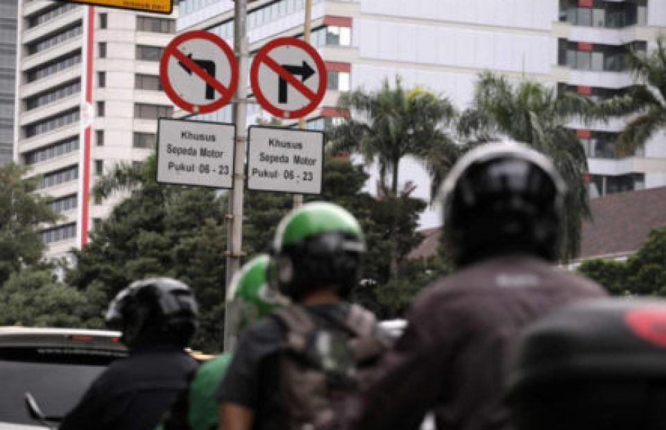 YLKI NILAI PENGANULIRAN LARANGAN MOTOR DI THAMRIN CORENG WAJAH TRANSPORTASI