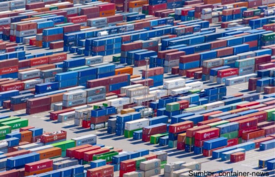 China Serang Balik AS juga dengan Kenakan Reciprocal Tariff 34%