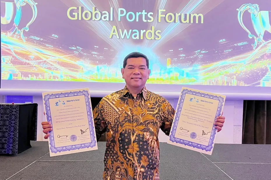 Terminal Teluk Lamong Raih Dua Penghargaan Bergengsi di Ajang Global Port Forum Awards