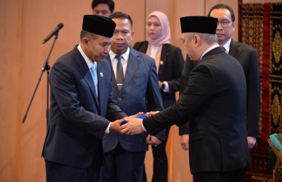 Kepala Basarnas Marsekal Muda TNI Mohammad Syafii di lantik Menhub Dudy