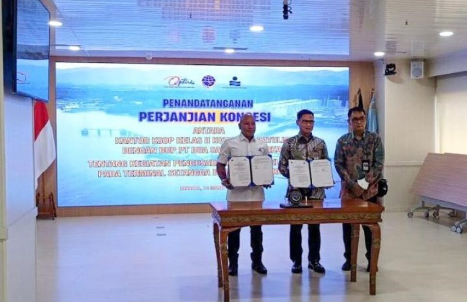 Kerjasama Kemenhub dan PT. Dua Samudera Perkasa Terminal Setangga di Pelabuhan Kotabaru