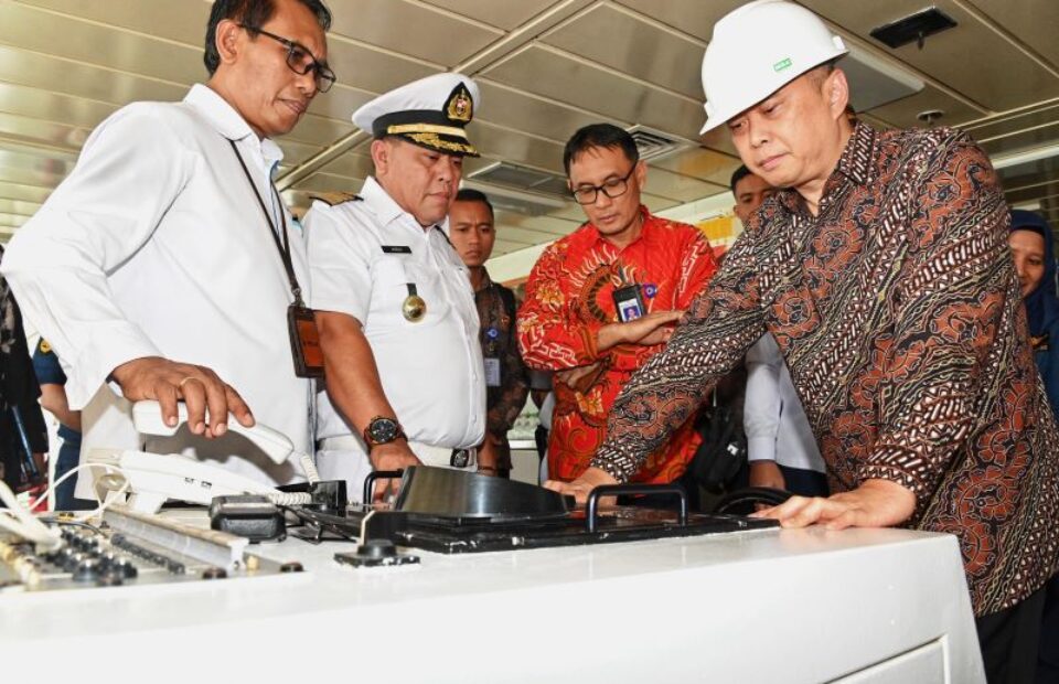 Menhub Dudy Koordinasikan Strategi Angkutan Lebaran 2025 dengan Gubernur Sulsel