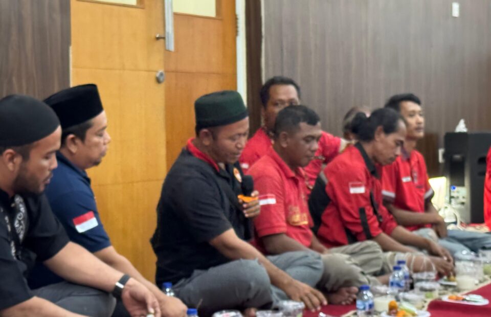 Para Sopir Akui Pilih Istirahat di Dalam Terminal Pelabuhan Karena Lebih Aman