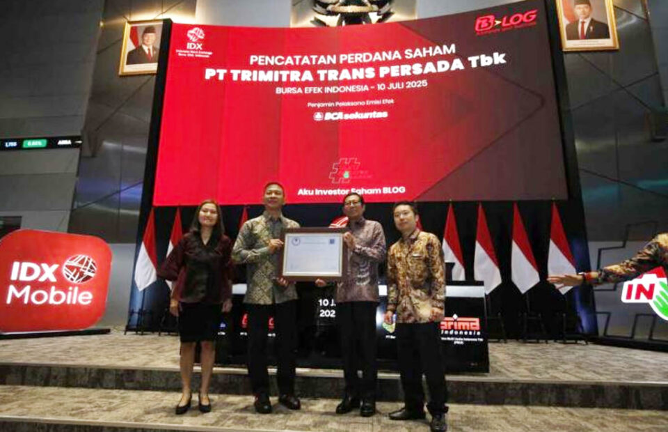 Ekspansi Gudang dan Armada Logistik, B-LOG Melantai di Bursa Efek Indonesia