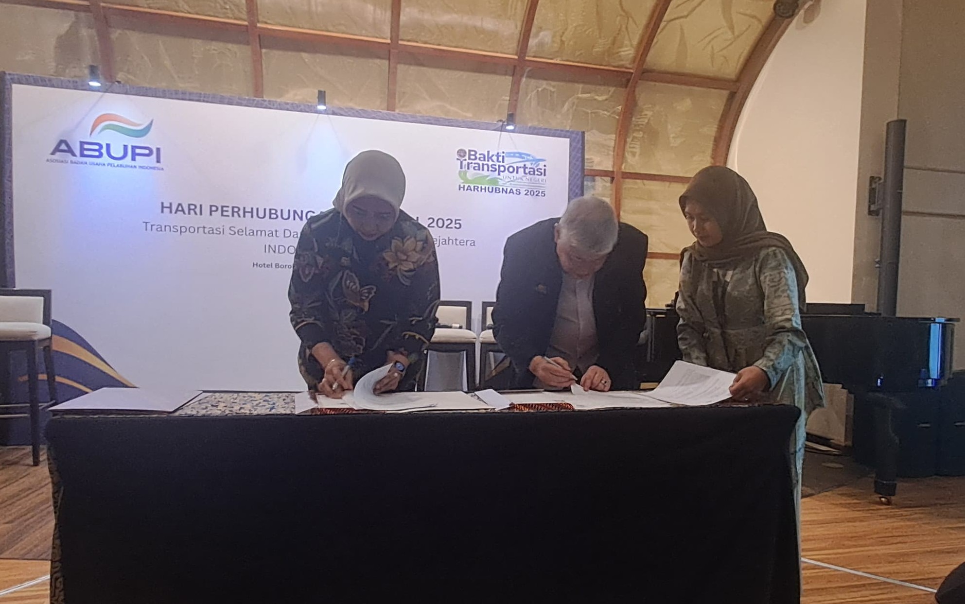 ABUPI, APBMI, ISAA, and PERDASI Ink MoU to Boost Port-related Sector ...