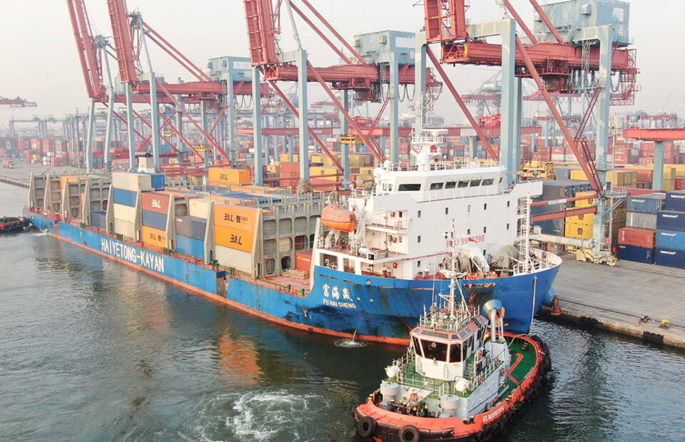 Layani Adhoc Service OVP Shipping, IPC TPK Perkuat Perdagangan Indonesia – Tiongkok