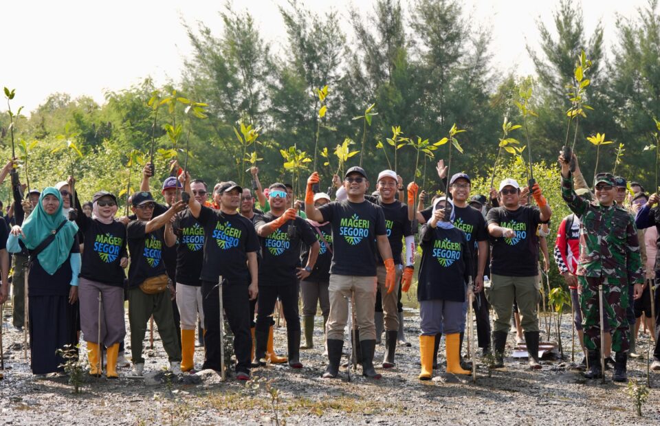 Pelindo Terminal Petikemas Dukung Rehabilitasi Pesisir Lewat Program Mageri Segoro
