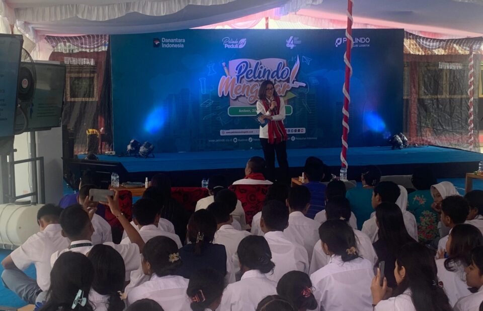 MTI dan SPSL Buka Cakrawala Siswa Ambon Lewat Pelindo Mengajar