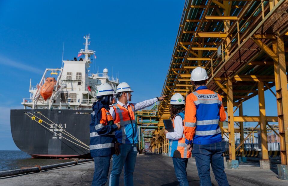 Pelindo Multi Terminal Keeps Ports Operating Through New Year Holidays