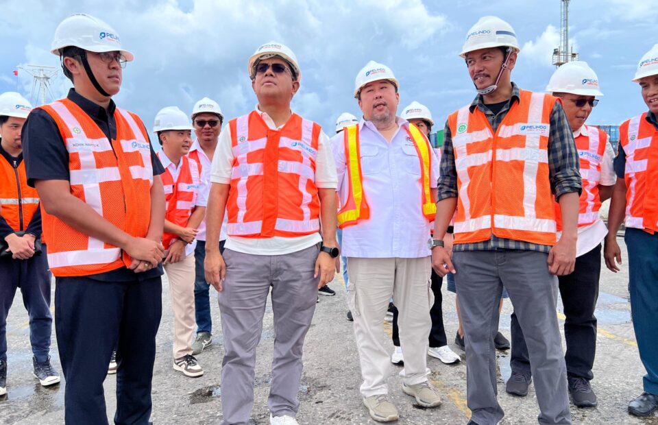 TPK Kupang Operations Steady Amid Crane Repairs