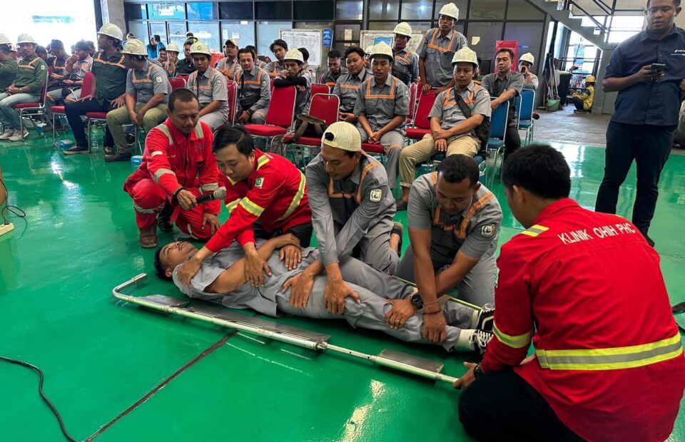 TPK Berlian Reinforces Safety Culture with BLS Training for Dockers