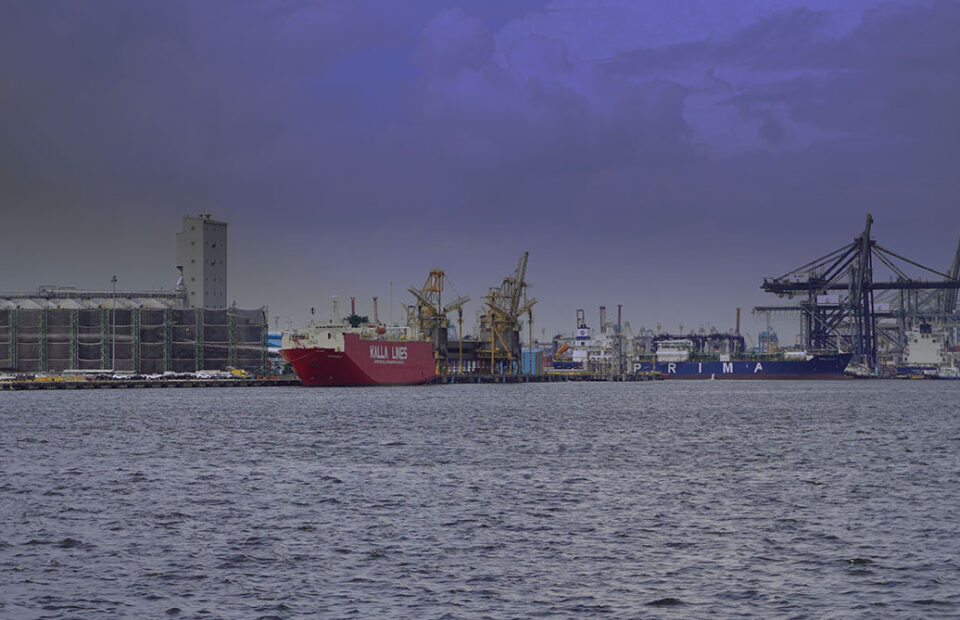 Pelindo Priok: Waspada Kondisi Cuaca Tiga Hari ke Depan di Pelabuhan dan Sekitarnya