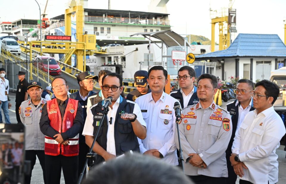 Indonesia Ferry Boosts Services as Eid Return Traffic as of D+2 Surged