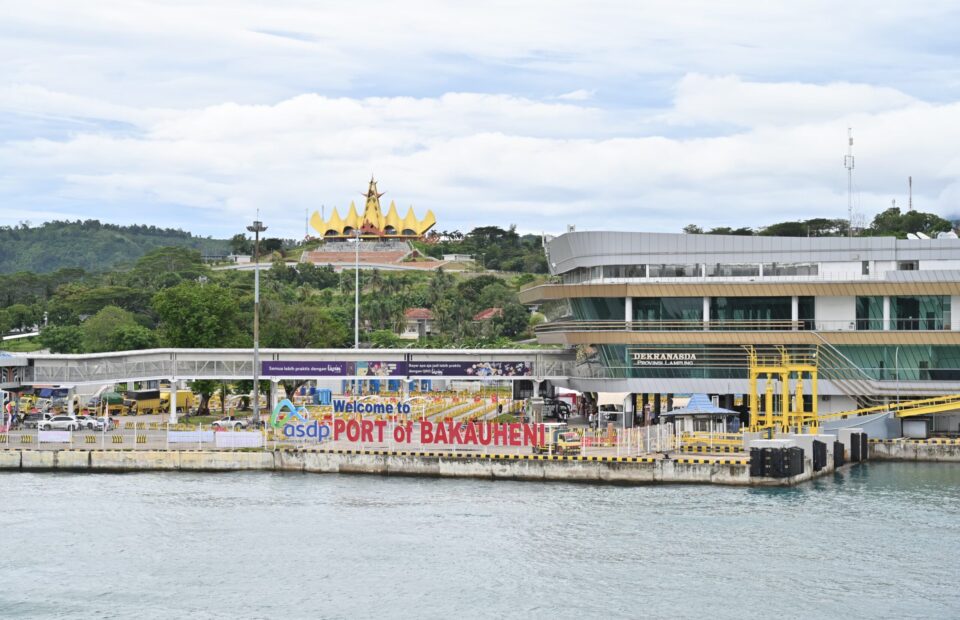 Eid Holiday: Over 108,000 Passengers, 353,000 Vehicles to Cross Bakauheni–Merak