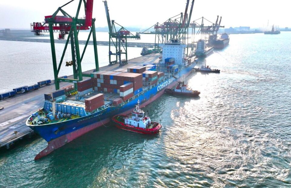 COSCO New Service Strengthens Terminal Teluk Lamong Growth Momentum