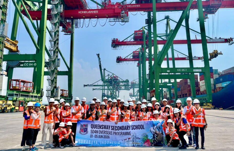 Singapore Students Visit Terminal Teluk Lamong to Learn Smart, Green Port Operations