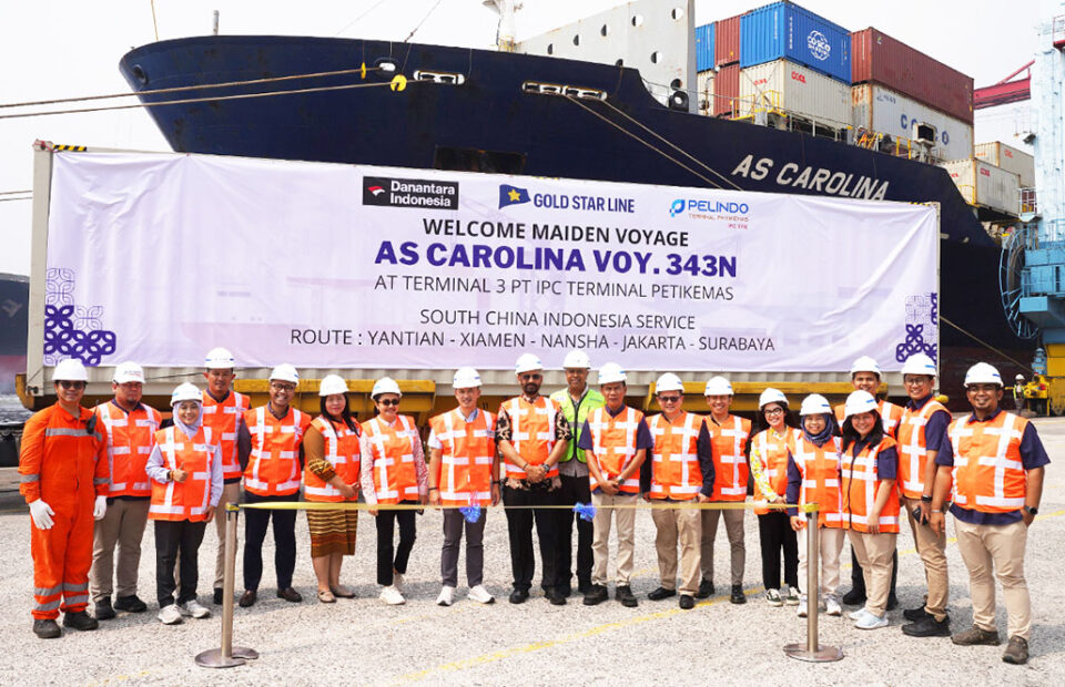 IPC TPK Fasilitasi Layanan Perdana SIX dari Gold Star Line ke Tiongkok Selatan
