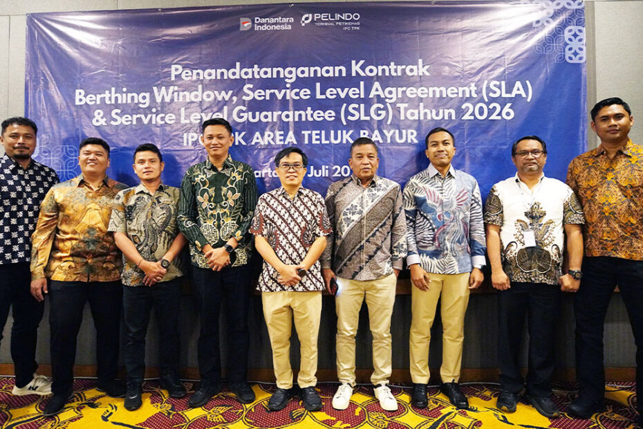 IPC TPK Teluk Bayur Teken Kontrak Pelayanan Strategis dengan Meratus, Tanto Intim, SPIL dan Temas