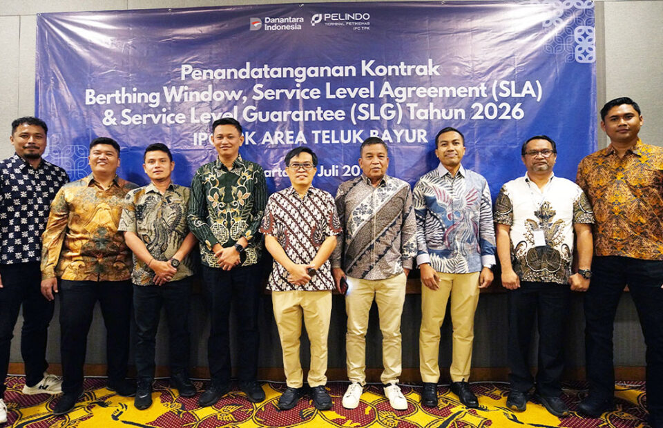 IPC TPK Teluk Bayur Teken Kontrak Pelayanan Strategis dengan Meratus, Tanto Intim, SPIL dan Temas